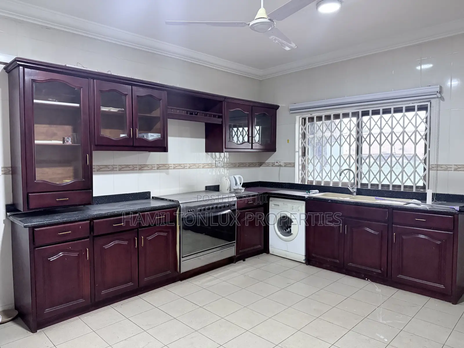 4bdrm House in Ghana Link Area for rent