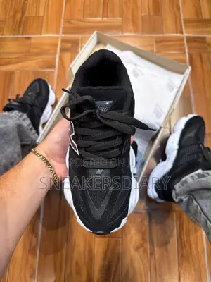 New Balance 9060