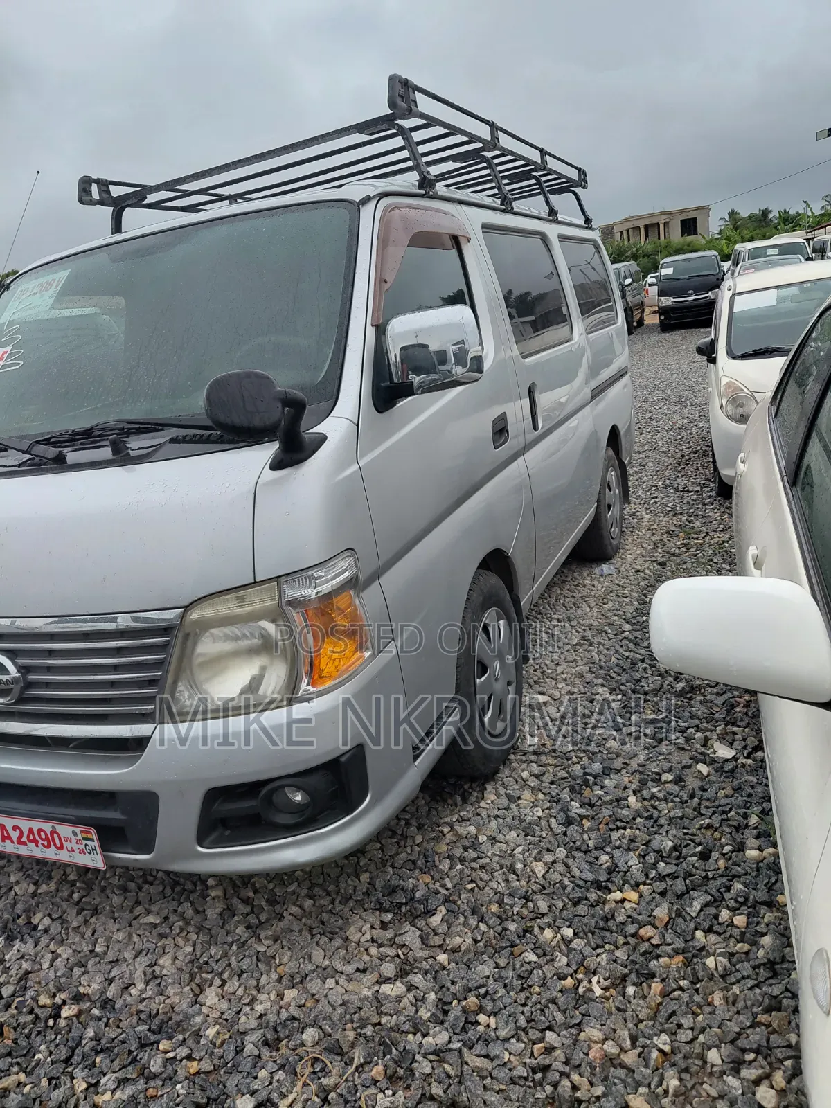 Nissan Caravan (Urvan) 2012 Grey