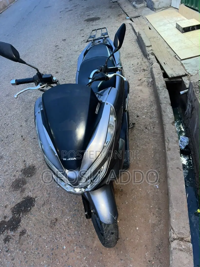 Honda 2015 Gray