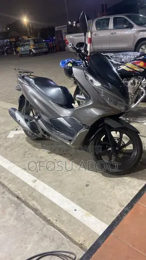 Honda 2015 Gray