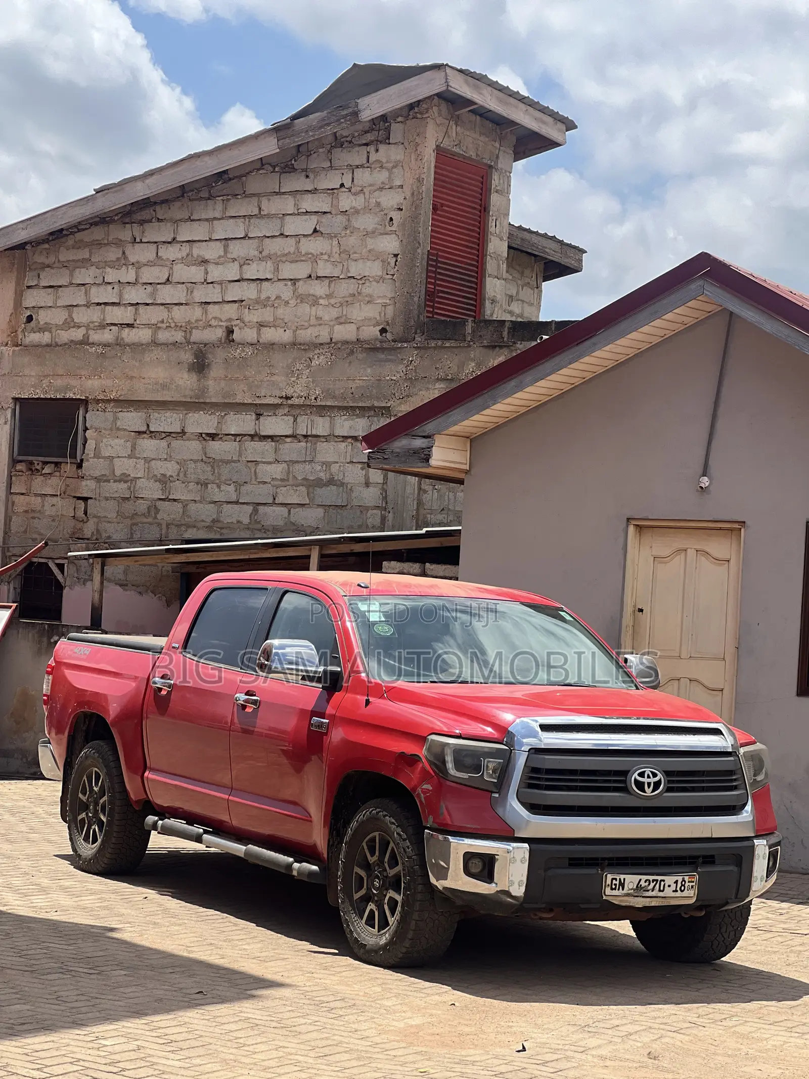 Toyota Tundra 2017 Red
