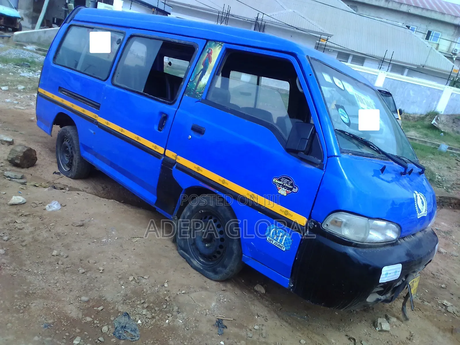 Hyundai H-100 2004 Blue
