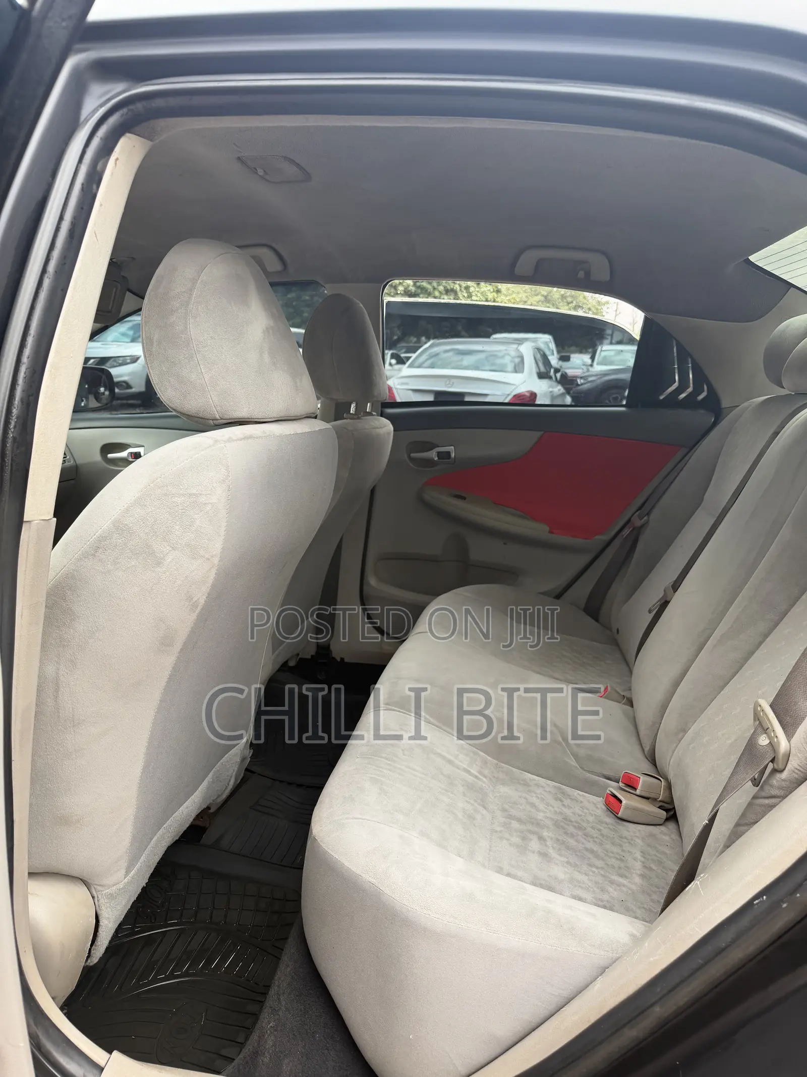 Toyota Corolla LE 4dr Sedan (1.8L 4cyl 4A) 2010 Black