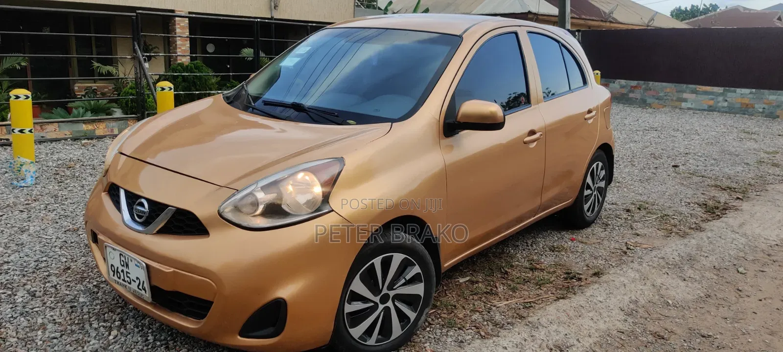Nissan Micra 2015 Gold