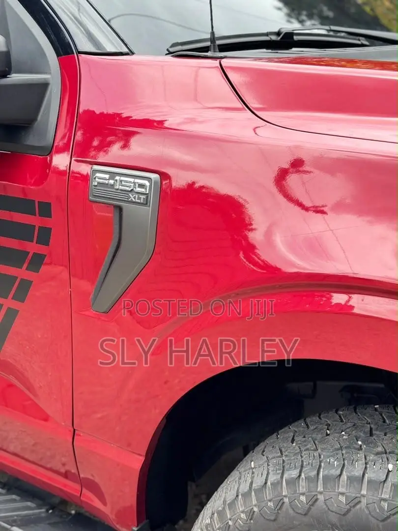 Ford F-150 XLT 2021 Red