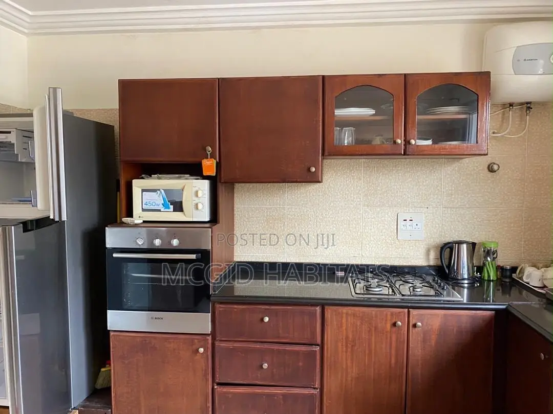 Furnished 3bdrm Townhouse / Terrace in Osu for rent