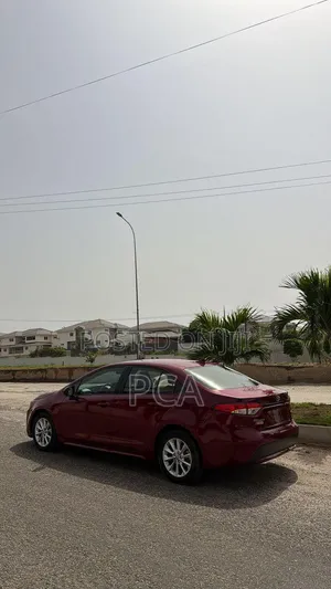 Toyota Corolla 2022 Red
