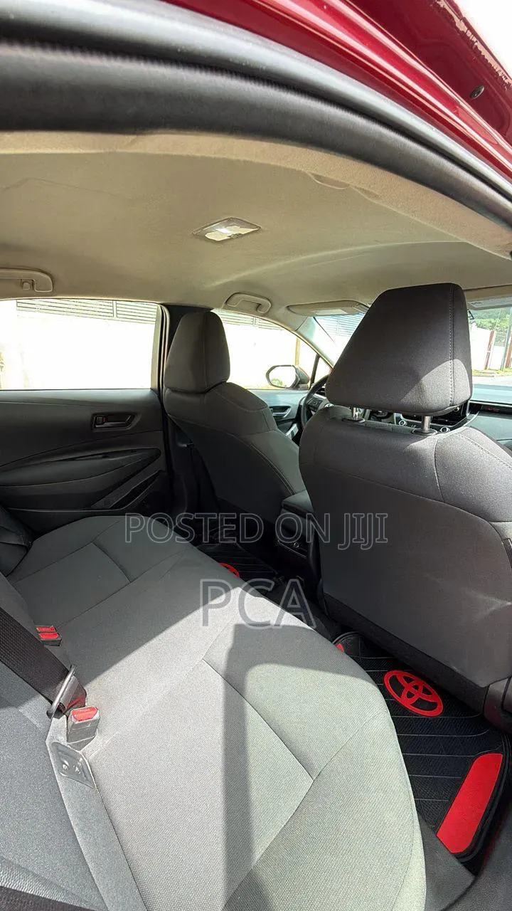 Toyota Corolla 2022 Red