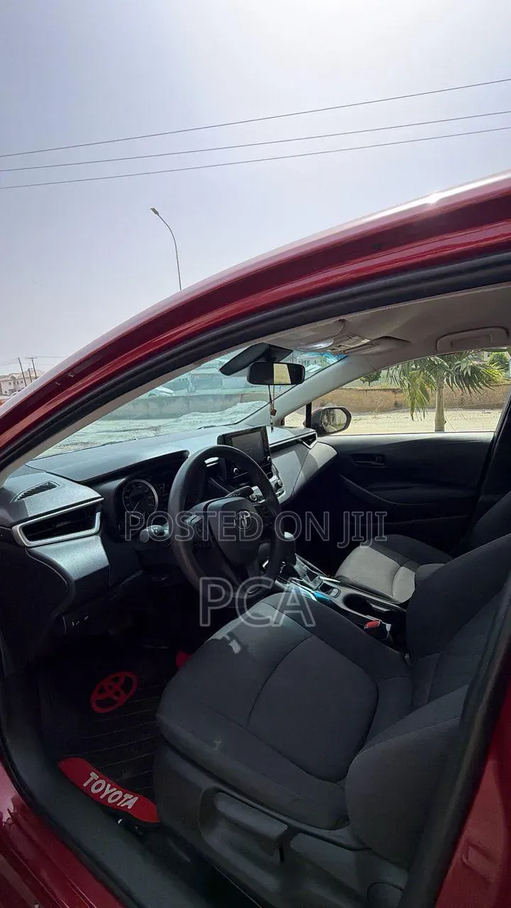 Toyota Corolla 2022 Red