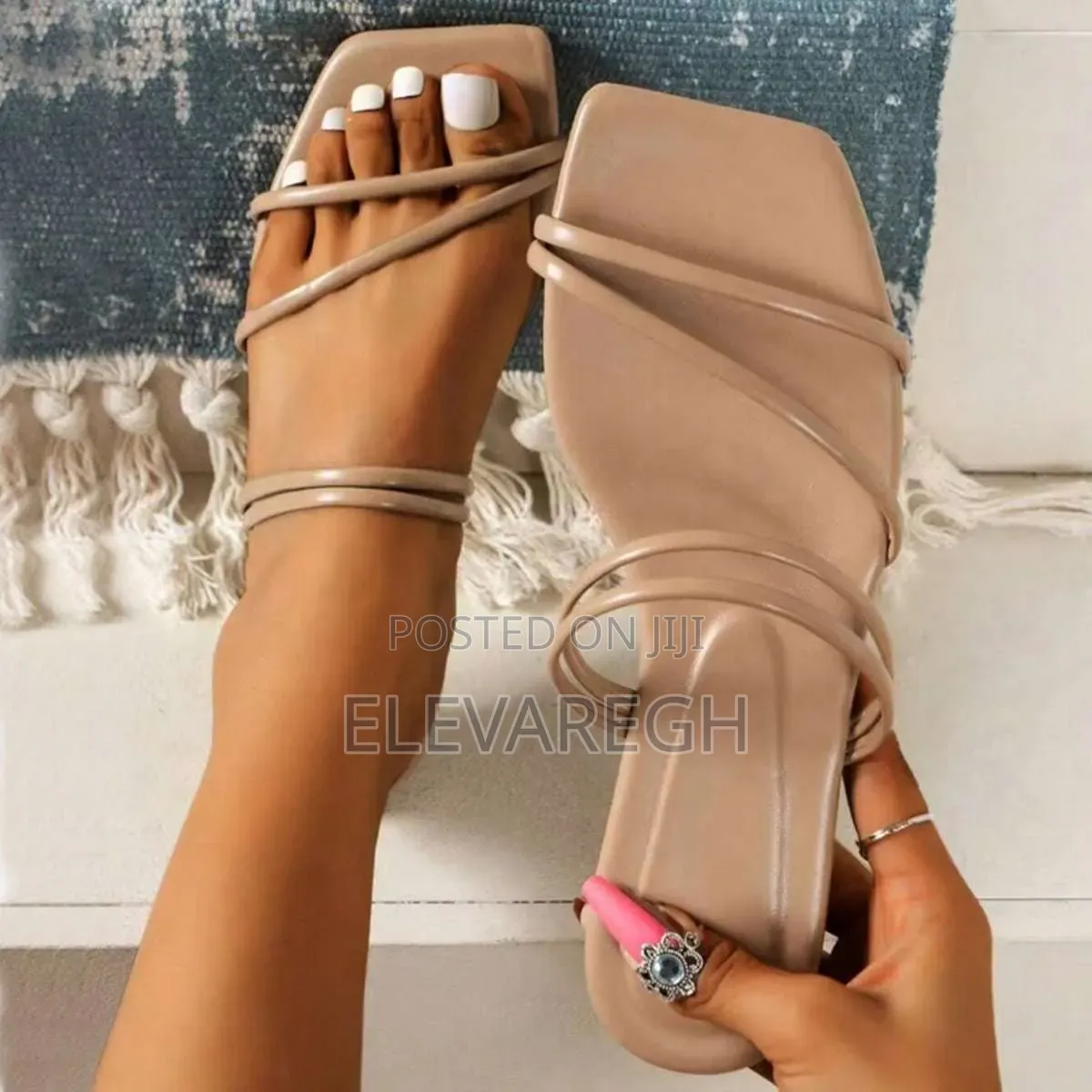 Simple Slippers (Khaki Size 40 )