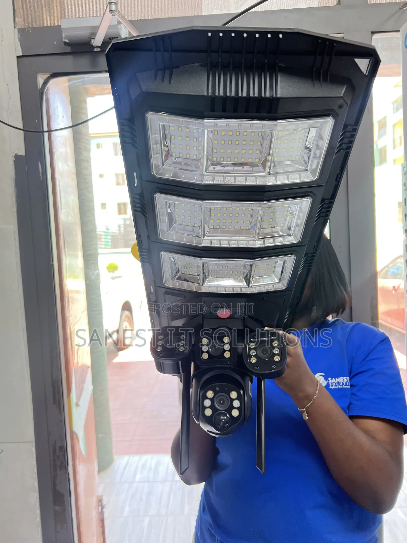 Solar Camera With Streetlight 3 Lens SIM Card Support