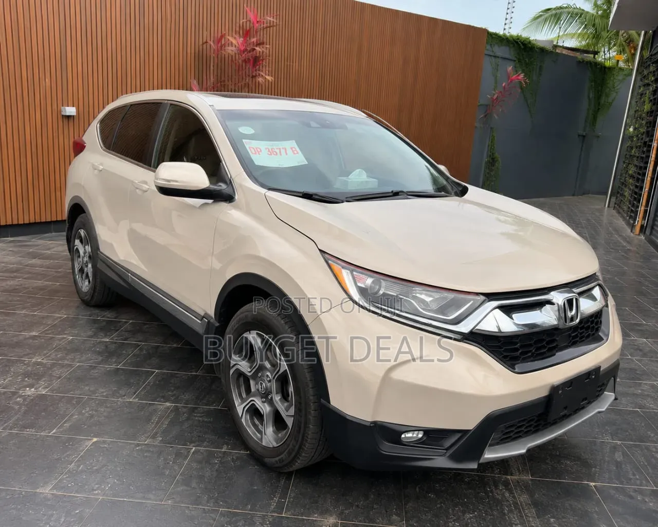 Honda CR-V Touring AWD 2018 Brown