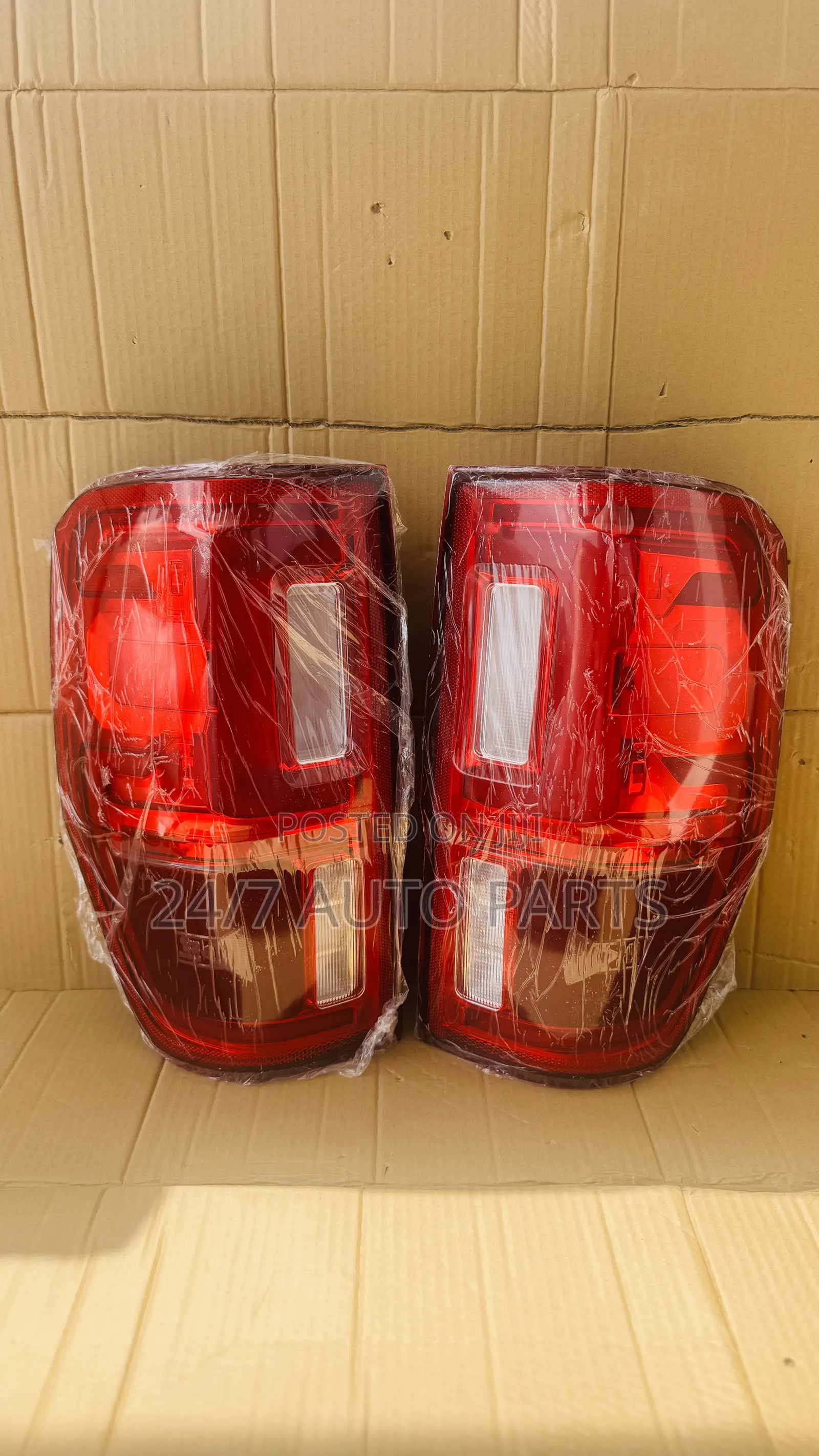 Ford Ranger 19-23 Tail Light