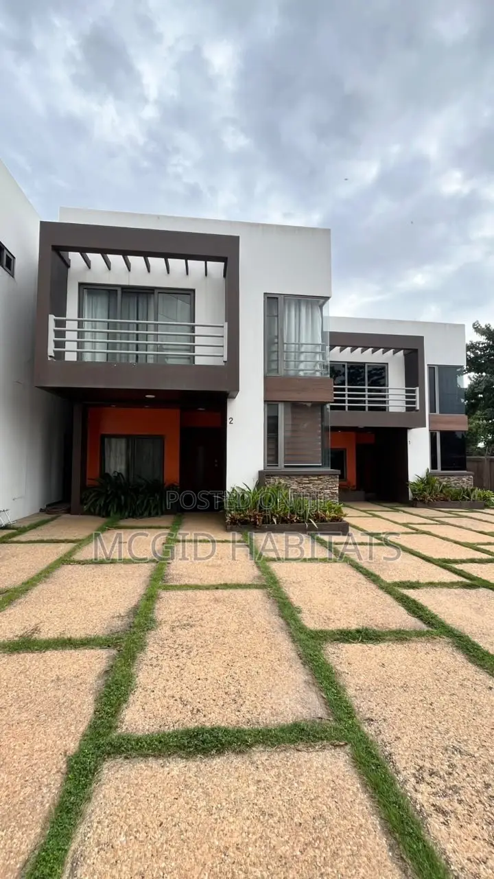 Furnished 3bdrm House in Kanda for rent