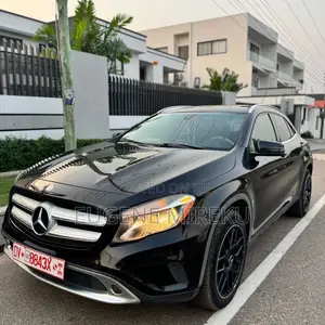 Mercedes-Benz GLA-Class 2016 Black