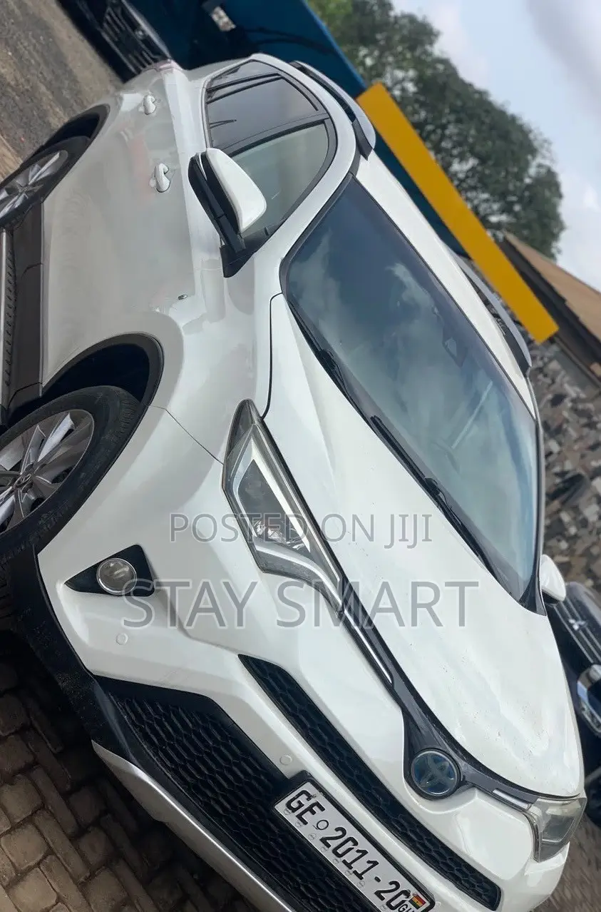 Toyota RAV4 2018 White