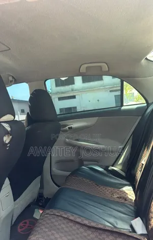 Toyota Corolla 2013 Red