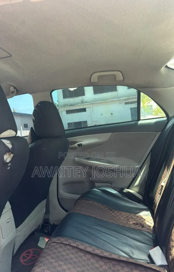 Toyota Corolla 2013 Red