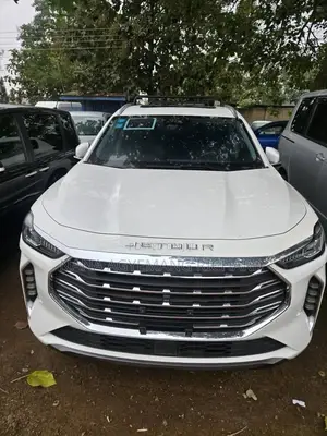 Jetour X70 Plus 2021 White