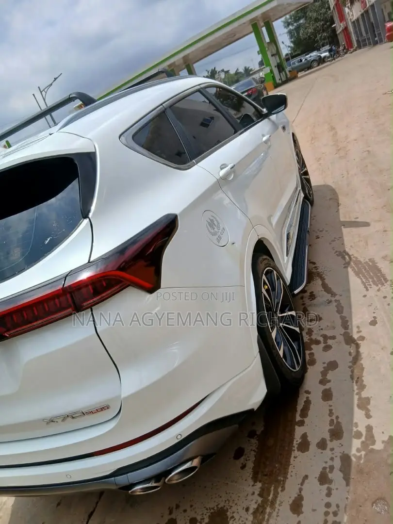 Jetour X70 Plus 2021 White