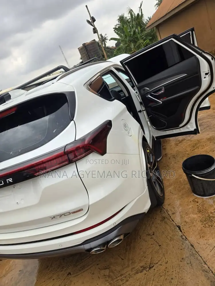 Jetour X70 Plus 2021 White