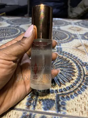 Charlotte Tilbury Airbrush Flawless Setting Spray