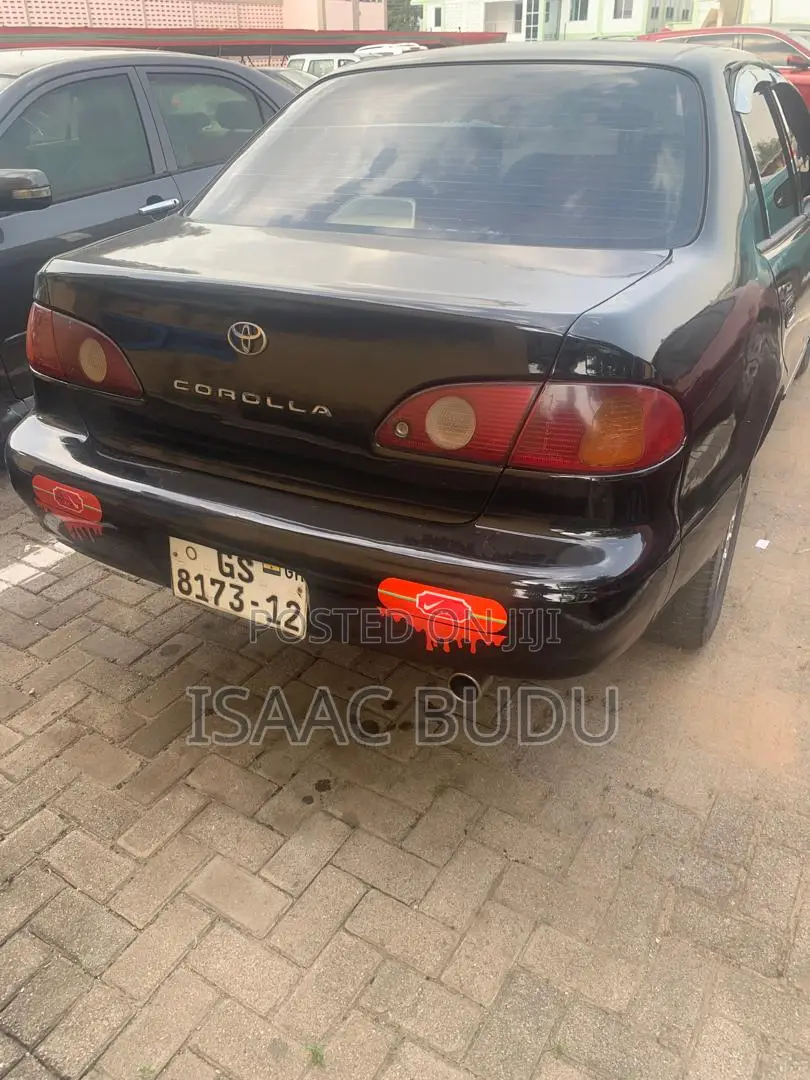 Toyota Corolla 1.8 Sedan Automatic 2002 Black