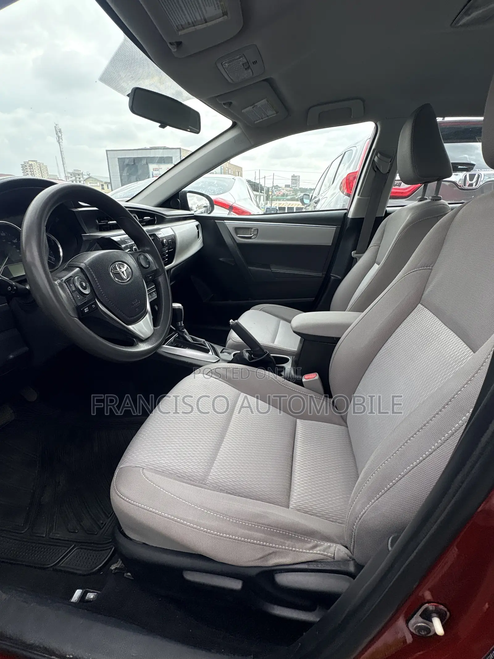 Toyota Corolla LE Eco 4dr Sedan (1.8L 4cyl CVT) 2016 Red