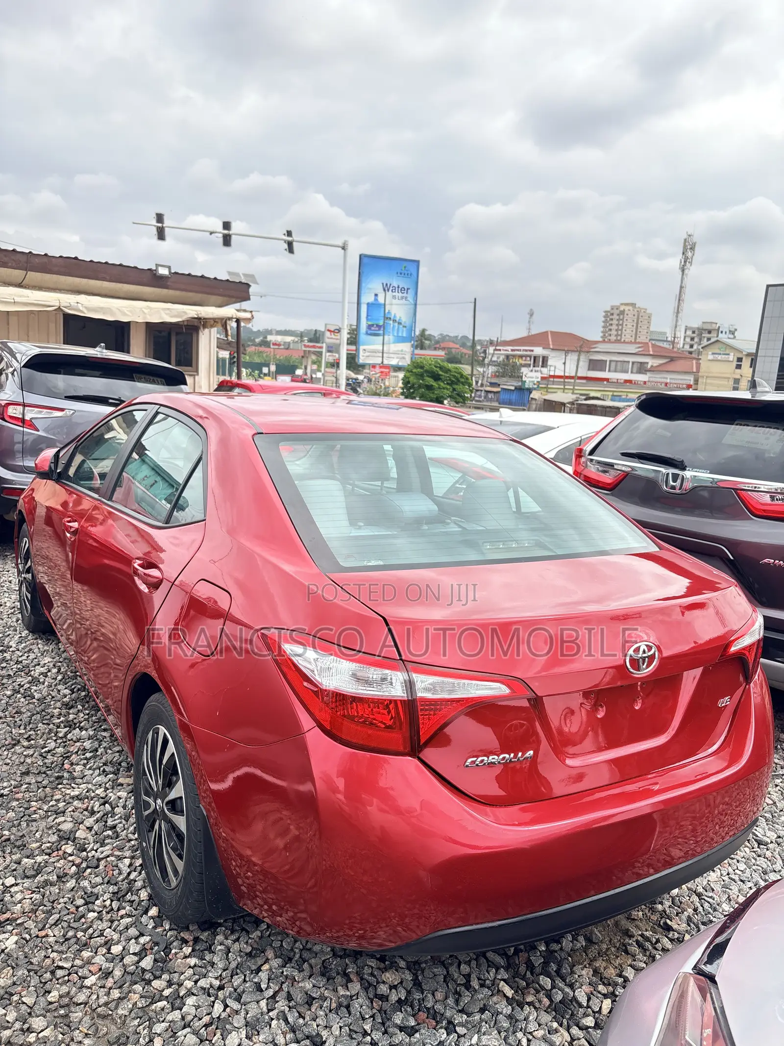 Toyota Corolla LE Eco 4dr Sedan (1.8L 4cyl CVT) 2016 Red