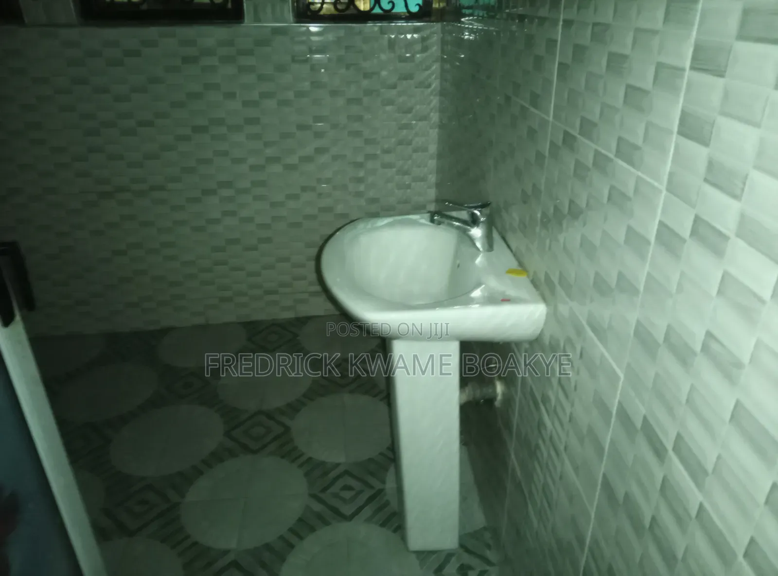 2bdrm Apartment in Brother K Estate, Kumasi Metropolitan for rent