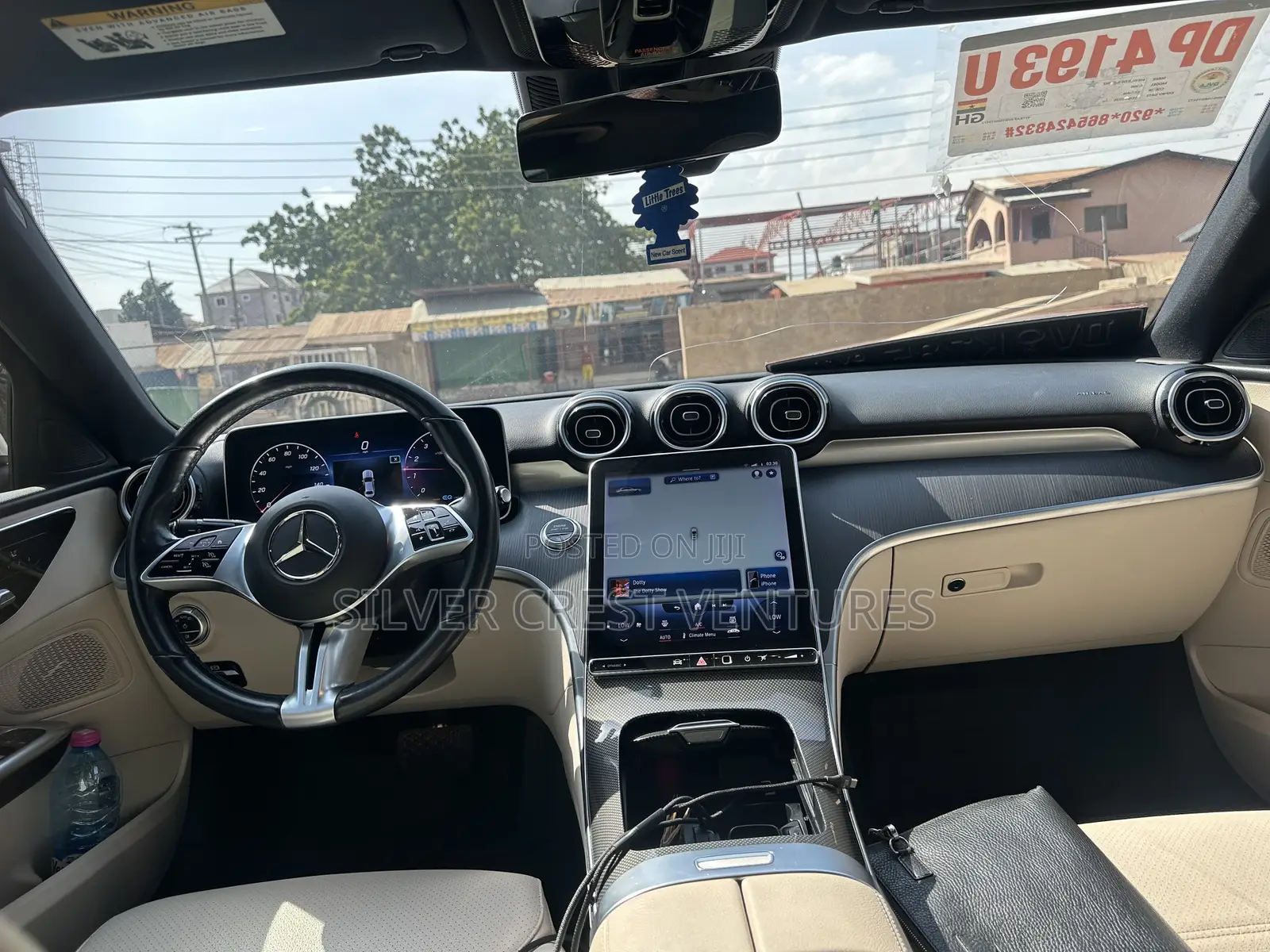 Mercedes-Benz C300 2023 White