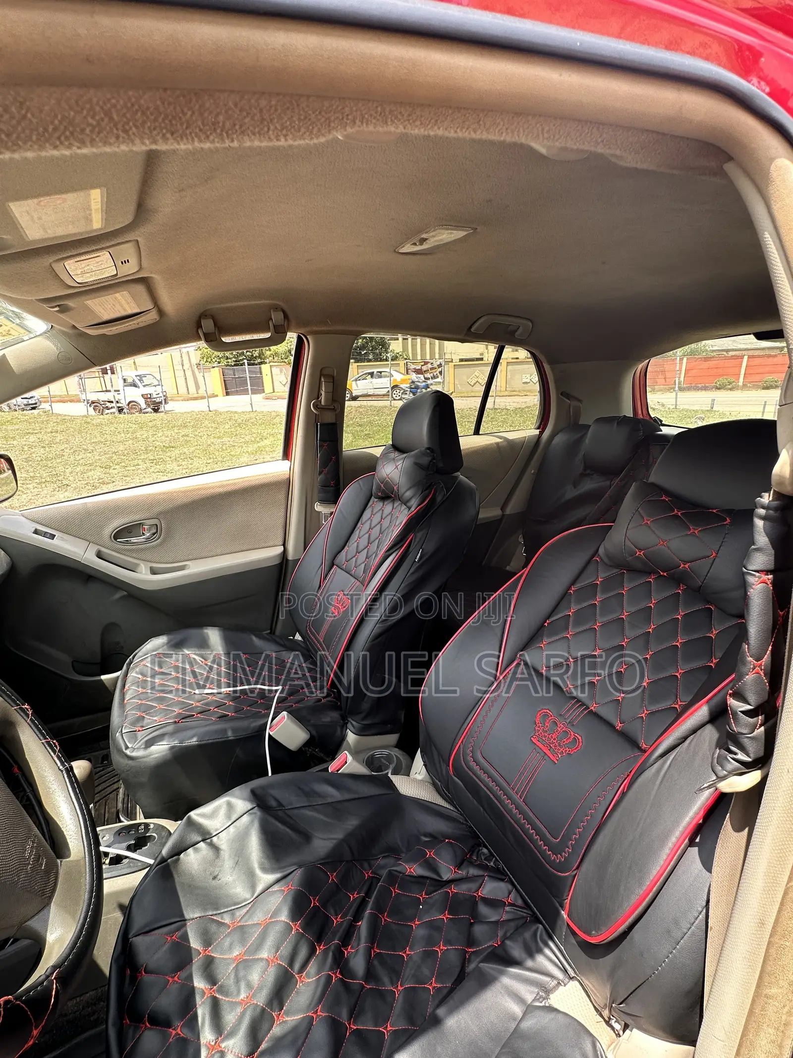 Toyota Vitz 2010 Red