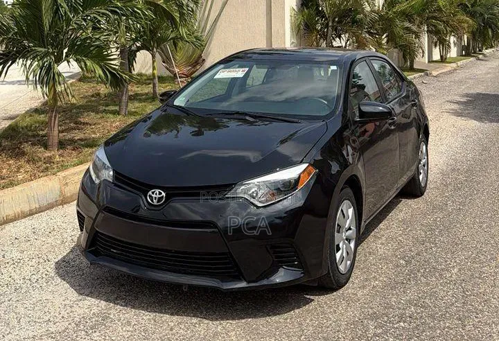 Toyota Corolla 2016 Black