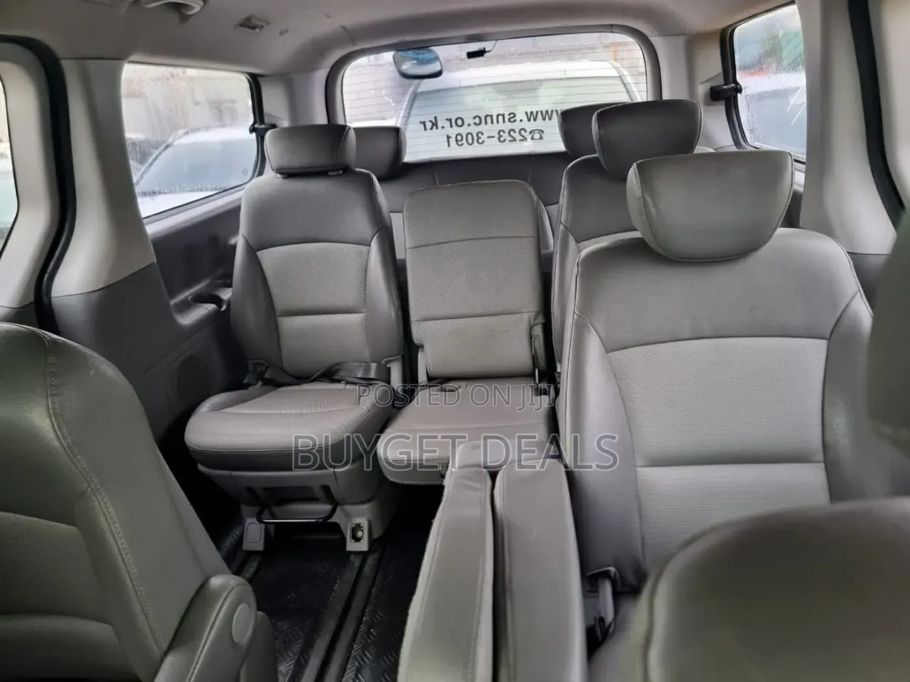 Hyundai Starex 2013 White