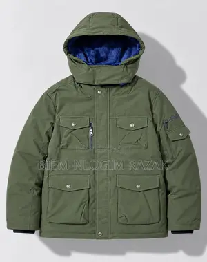 High Quality Thick N Heavy Inner Fleeced Winter Hooded Jacket Availabl