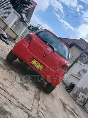 Toyota Vitz 1.5 FWD 3dr 2010 Red