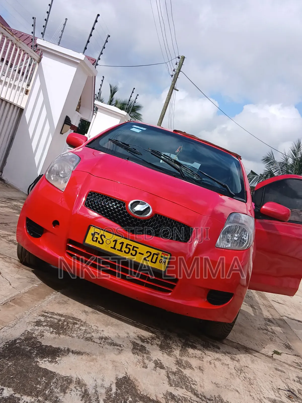 Toyota Vitz 1.5 FWD 3dr 2010 Red