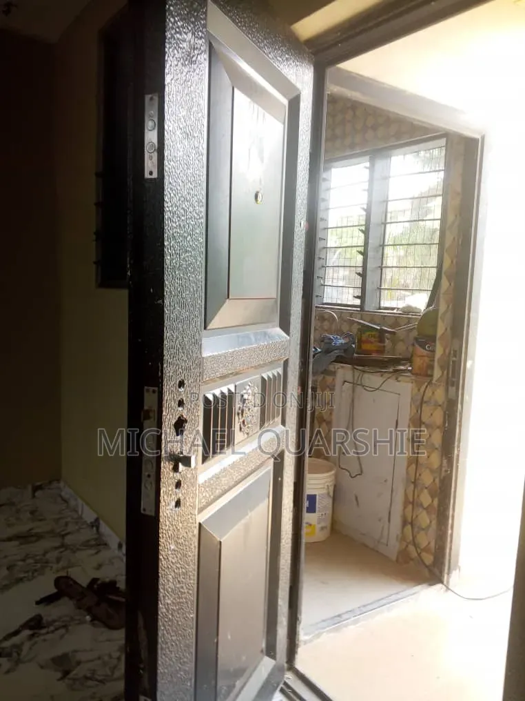1bdrm House in Ablekuma Canada, Olebu for rent