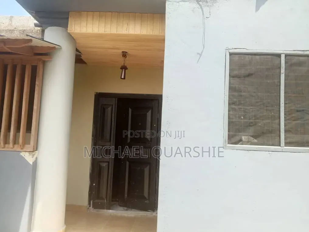 1bdrm House in Ablekuma Canada, Olebu for rent