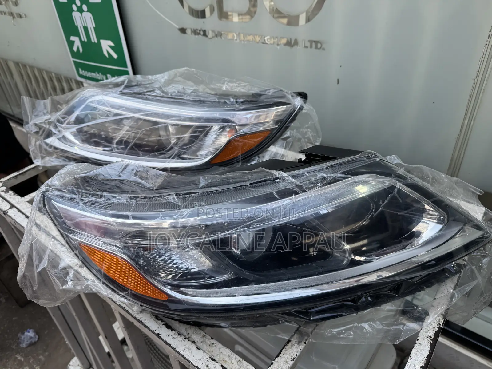 Kia Sorento 2014 to 2015 Headlight