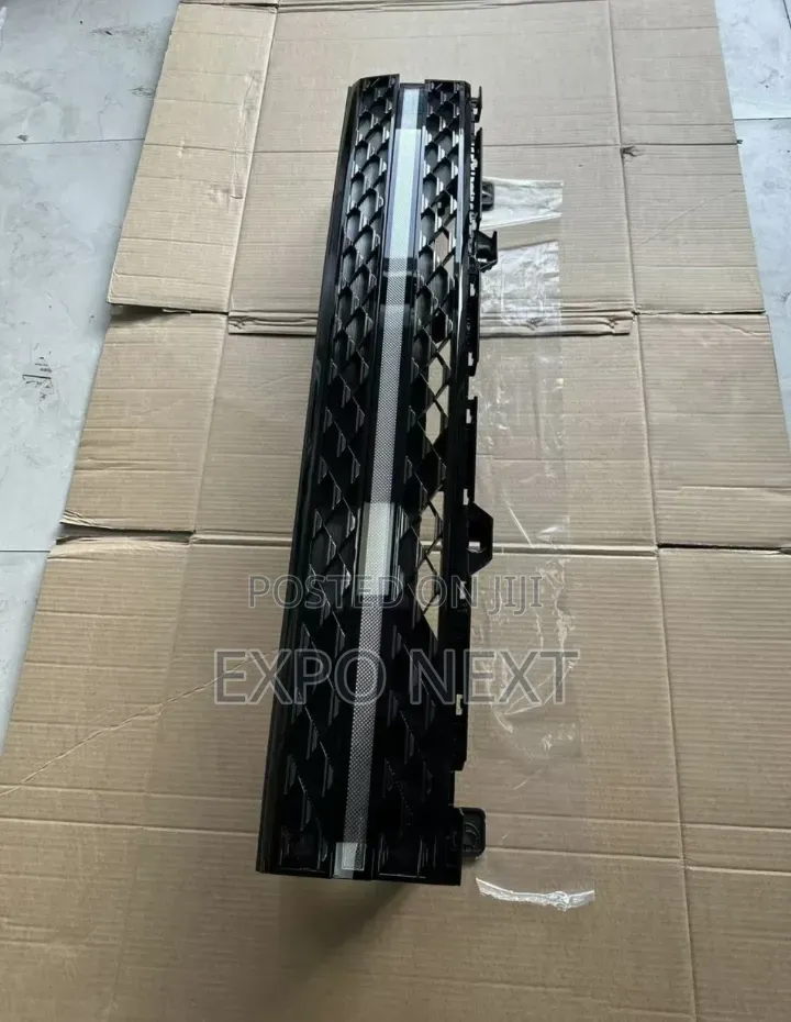 Hyundai Santa Fe 2025-2026 Led Front Grille