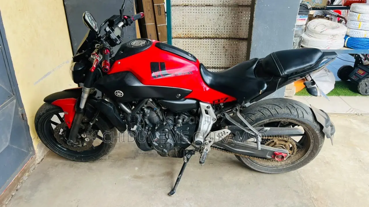 Yamaha MT-07 2025 Red
