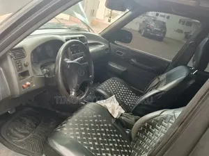 Toyota RAV4 Base 4x4 1997 Gray