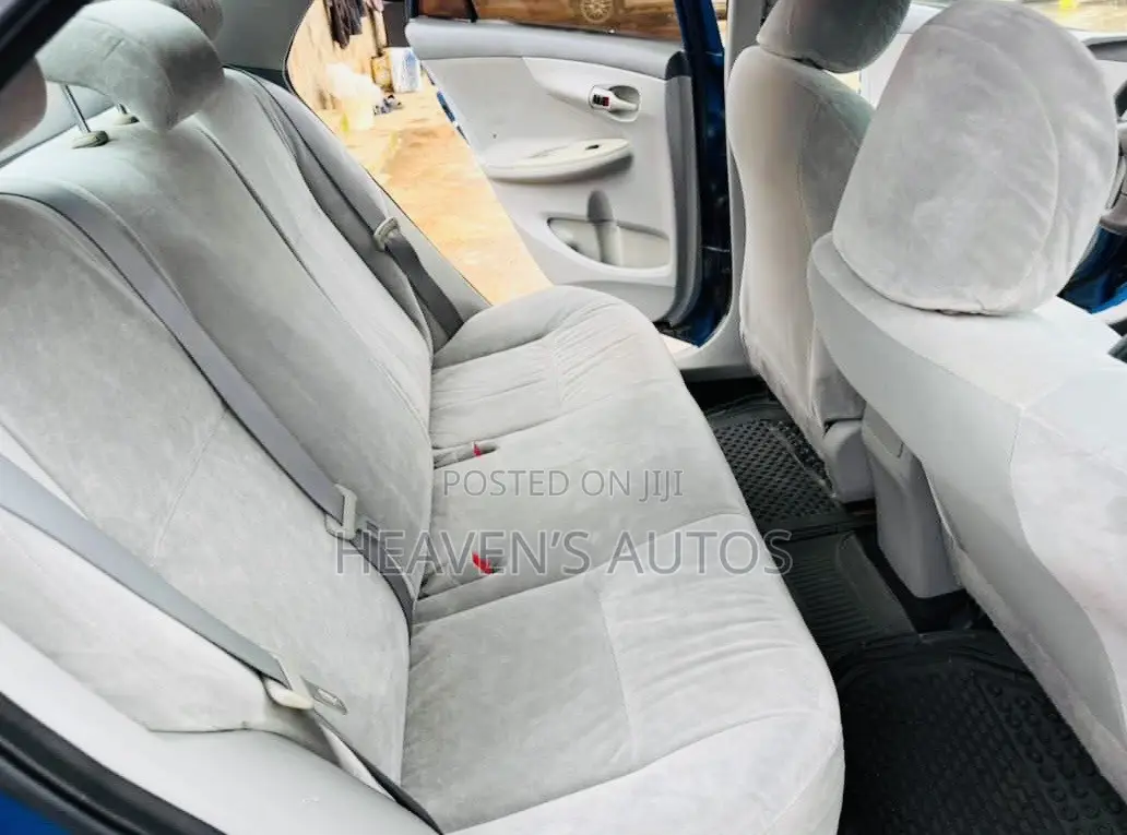 Toyota Corolla 2011 Blue
