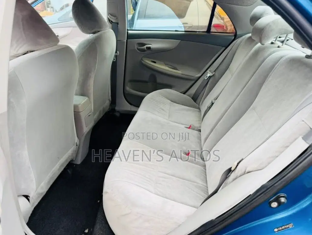 Toyota Corolla 2011 Blue