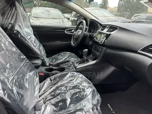 Nissan Sentra SR 2017 Gray