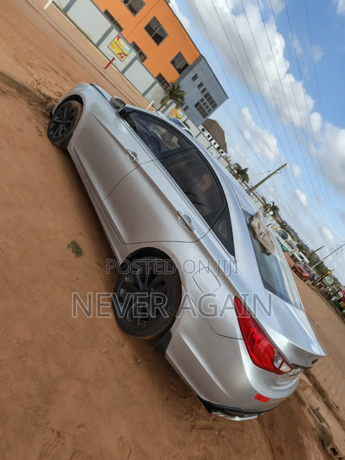 Hyundai Sonata GLS Sedan FWD (2.4L 4cyl 6A) 2013 Silver