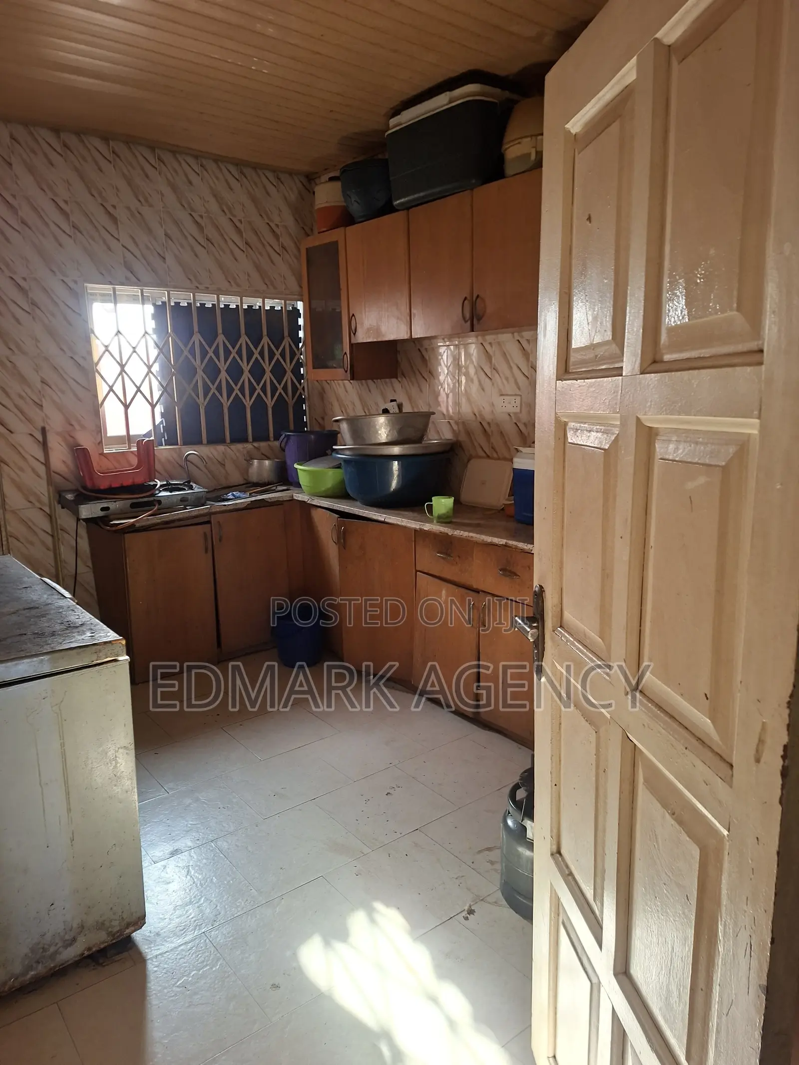 3bdrm House in Kwabenya for sale