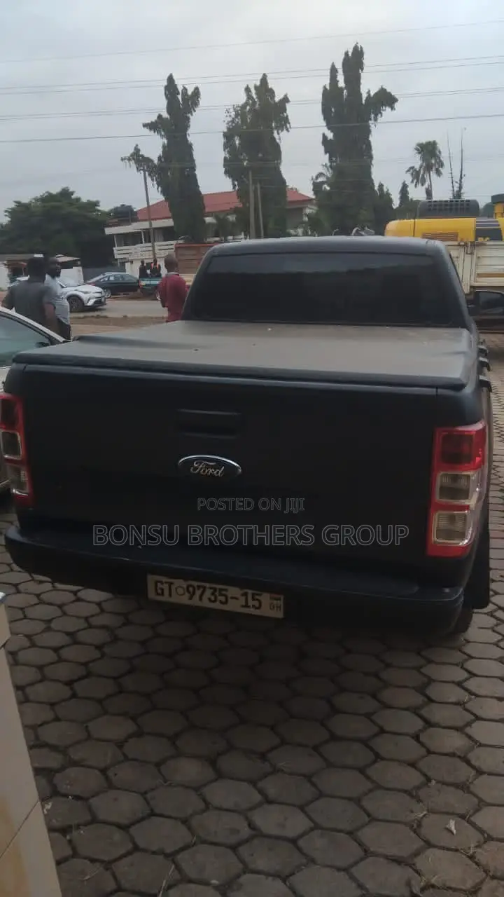 Ford Ranger Wildtrak 2015 Maroon